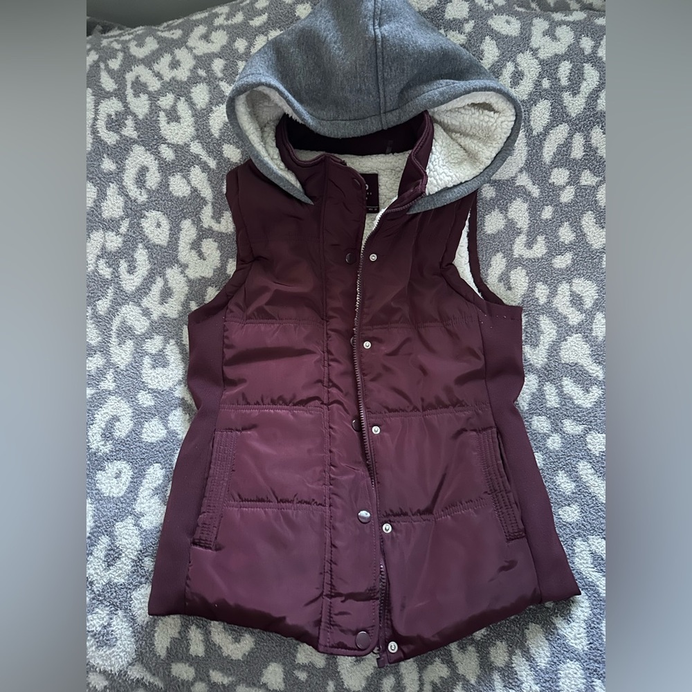 Woman’s vest - medium- great condition- they match the Michael Kors sneakers